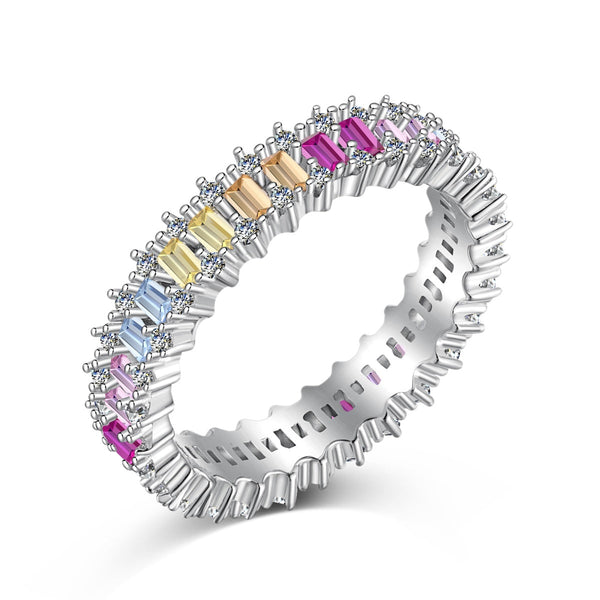 ˇTrend JewelryˇAuffälliger Cocktailring mit verziertem Smaragdschliff